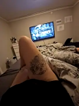 Snapshot of NibbleSweetie chatting on May 8, 11:21 pm NibbleSweetie online show from May 8, 11:21 pm