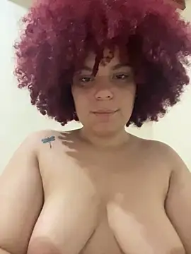 Snapshot of Enyagleam_ chatting on September 26, 2:37 am Enyagleam online show from September 26, 2:37 am