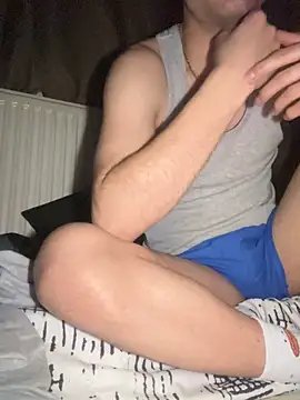 Snapshot of Milonosis chatting on February 27, 12:54 am Milonosis online show from February 27, 12:54 am