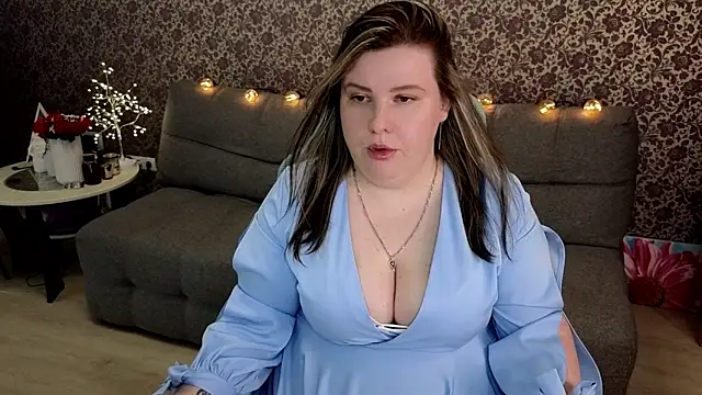 Snapshot of Lillit__ chatting on September 9, 8:30 pm Lillit online show from September 9, 8:30 pm