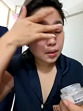 Minn-cute online show from April 28, 2:38 am
