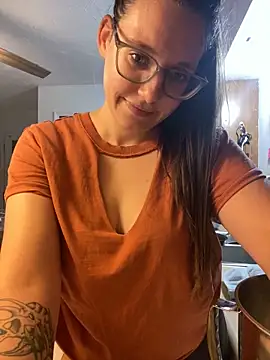 Mommasaurrex online show from October 25, 10:48 pm