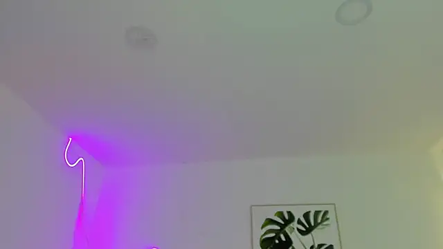 Cherrydollxx online show from October 22, 11:43 am