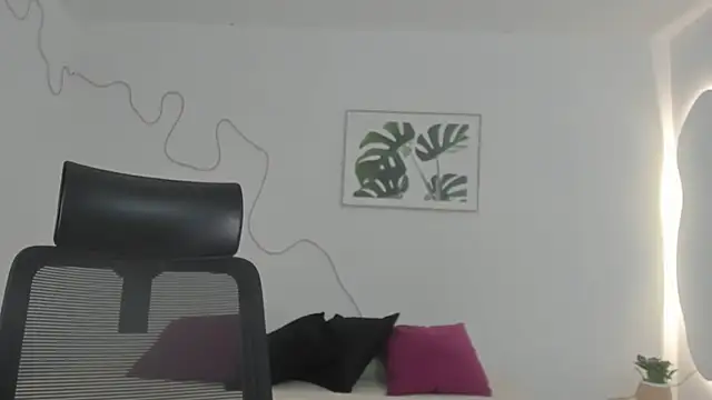 Cherrydollxx online show from October 25, 12:02 pm