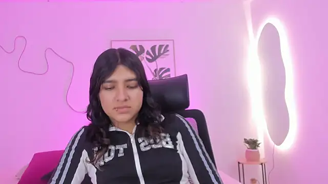 Cherrydollxx online show from October 29, 12:18 pm