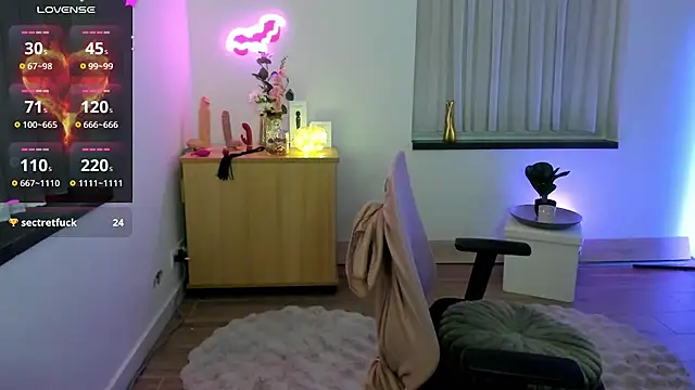 Miss Lucifer6 online show from March 25, 6:47 pm