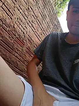 Snapshot of novinho_safado__ chatting on April 16, 5:36 pm novinho safado online show from April 16, 5:36 pm