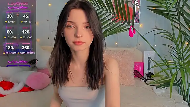 Snapshot of BlackyLii chatting on February 3, 12:09 am BlackyLii online show from February 3, 12:09 am