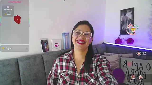 Alana steel 1 online show from March 7, 12:13 pm