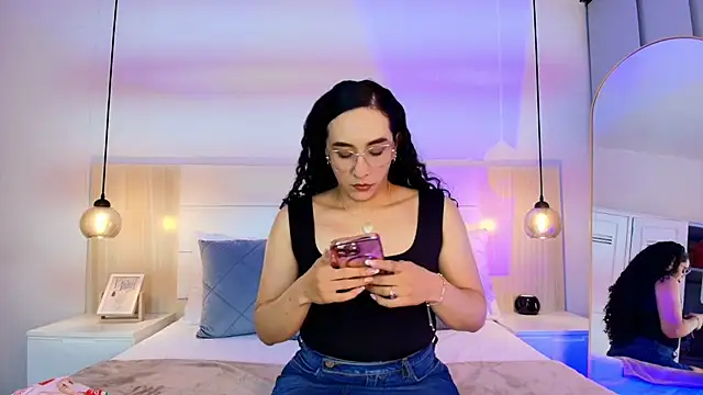 alehia cute online show from November 18, 10:14 pm