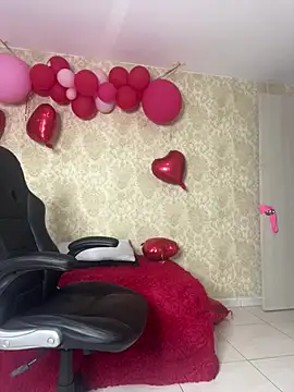 Snapshot of MorenaLush_Eup chatting on March 28, 12:43 am MorenaLush Eup online show from March 28, 12:43 am