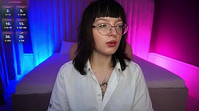 Pixie Peachh online show from October 7, 2:14 pm