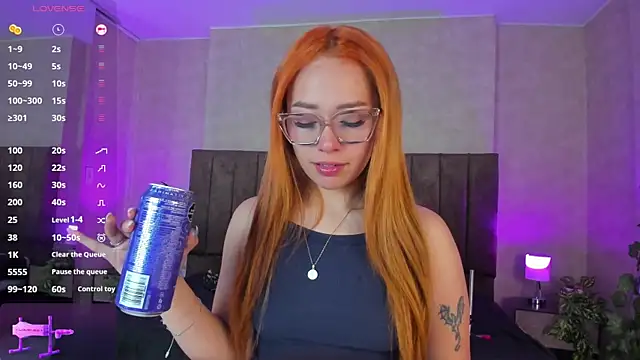 LanaMills  online show from September 21, 3:41 am