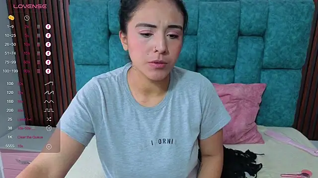 EmilyGala online show from October 11, 12:04 pm