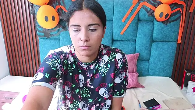 EmilyGala online show from October 30, 8:09 pm