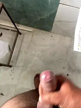 Snapshot of Desiandaj chatting on October 17, 5:43 am Desiandaj online show from October 17, 5:43 am