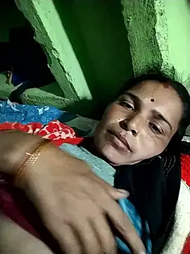 Snapshot of Hot_Kajal5 chatting on January 18, 2:21 pm Hot Kajal5 online show from January 18, 2:21 pm