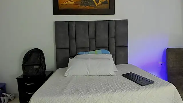 wyatt 3 online show from January 10, 12:07 pm