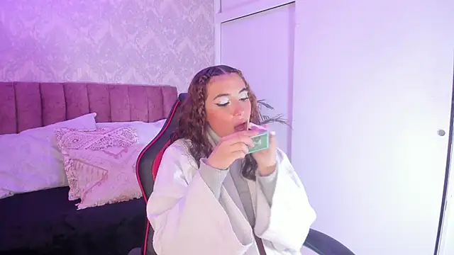 Snapshot of Anseru_ chatting on September 30, 11:37 am Anseru  online show from September 30, 11:37 am