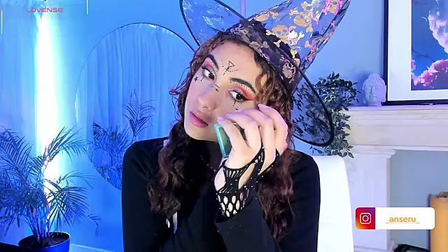 Snapshot of Anseru_ chatting on October 15, 11:43 am Anseru  online show from October 15, 11:43 am