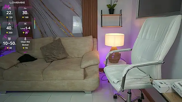 MilaCrave online show from October 10, 11:42 am