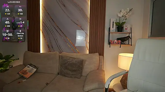 MilaCrave online show from October 15, 12:16 pm