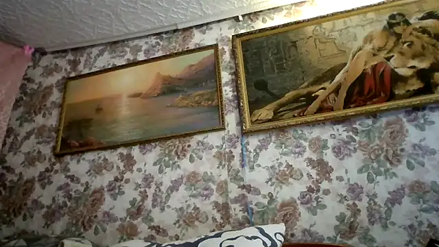 Snapshot of LustyyX chatting on October 12, 9:25 pm LustyyX online show from October 12, 9:25 pm