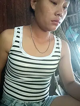Snapshot of Ruaiuoi chatting on June 22, 6:32 am Ruaiuoi online show from June 22, 6:32 am