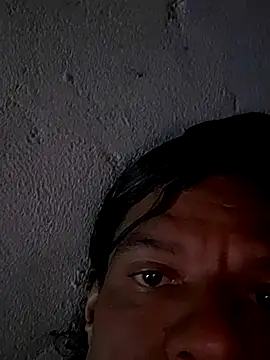 Snapshot of PAROQUI chatting on June 6, 10:36 pm PAROQUI online show from June 6, 10:36 pm