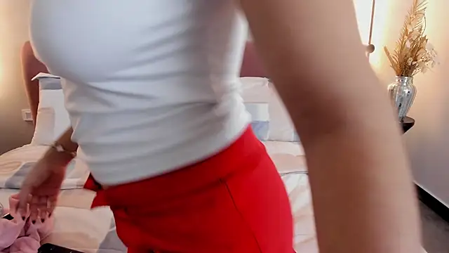 ArianaSilva  online show from October 20, 12:05 pm