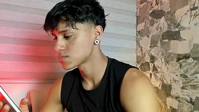 ZYZZ1312 online show from March 25, 2:50 am