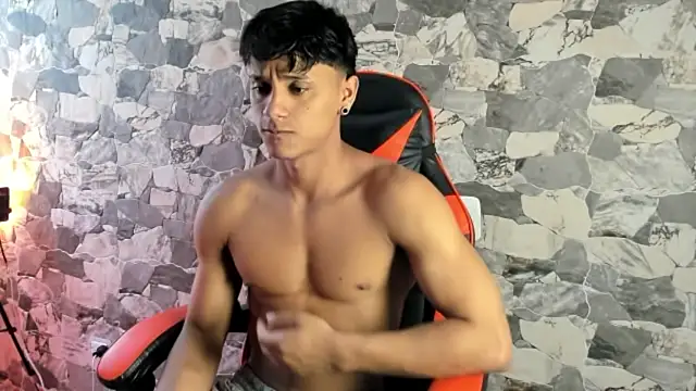 Snapshot of ZYZZ1312 chatting on June 30, 7:15 pm ZYZZ1312 online show from June 30, 7:15 pm