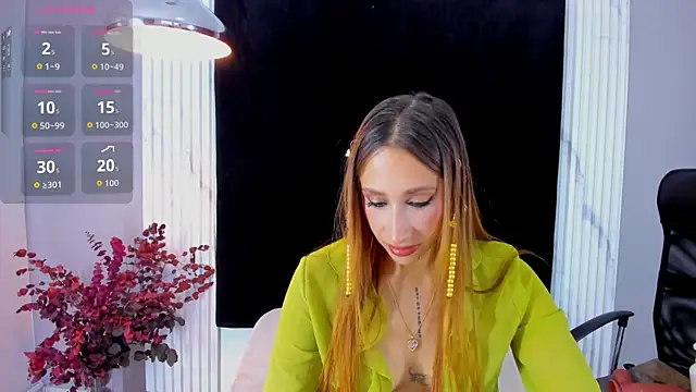 MONIK FOX CR online show from October 1, 8:15 pm