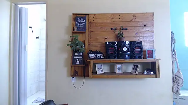 Snapshot of ayanahot_ chatting on October 29, 12:07 pm ayanahot online show from October 29, 12:07 pm