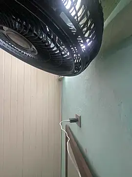 agathahoty online show from November 2, 5:15 pm