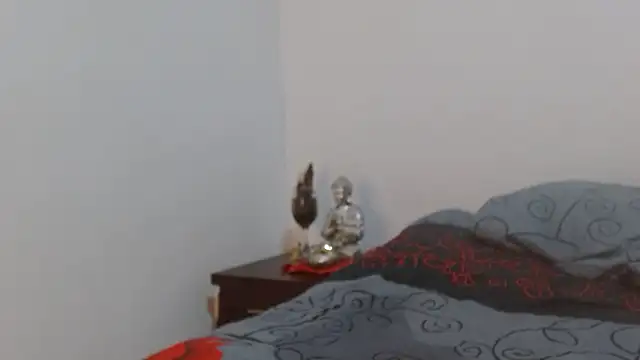 naiaratobon   online show from February 14, 6:43 am