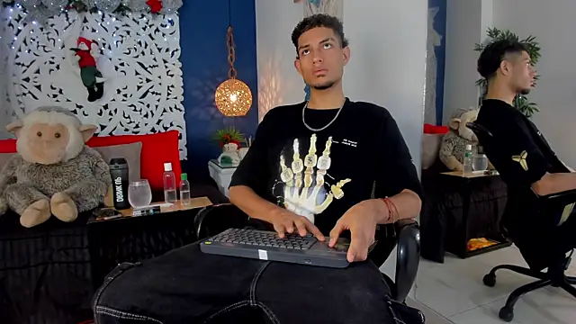 Adonis WB online show from December 14, 4:29 am