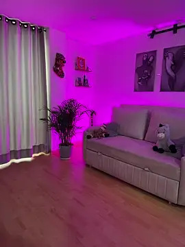 Snapshot of paula_boom chatting on December 17, 10:16 pm paula boom online show from December 17, 10:16 pm