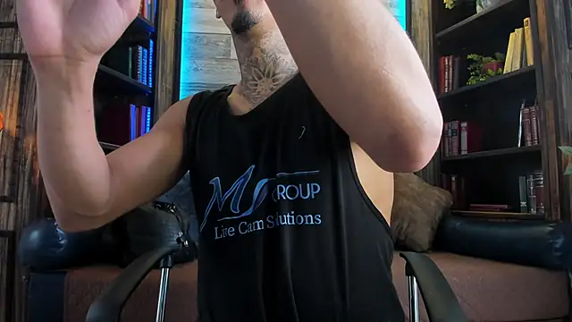 Donovan Desmond online show from September 16, 8:10 pm