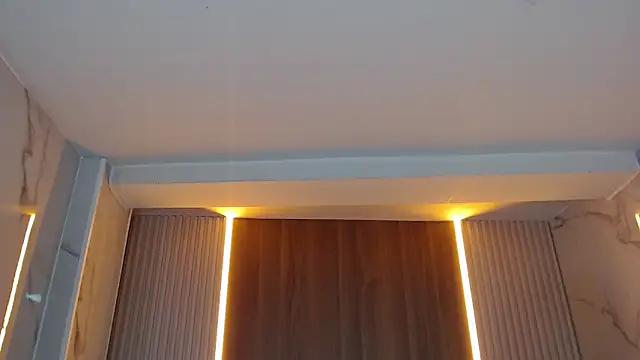 dania b  online show from October 15, 3:06 am