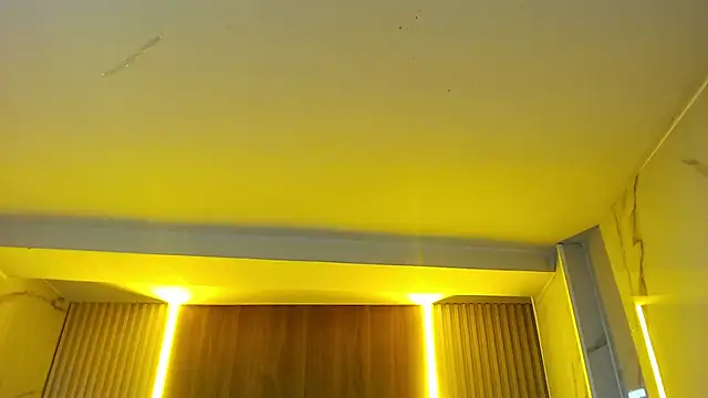 dania b  online show from October 30, 3:08 am