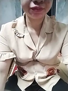 Mie rose online show from November 9, 4:33 am