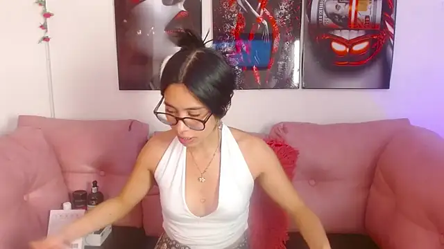 Miahotcs1 online show from March 25, 4:24 pm