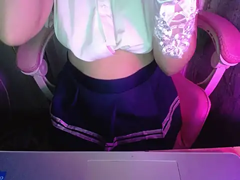 Snapshot of ahoa_Tk chatting on September 29, 8:08 am ahoa Tk online show from September 29, 8:08 am