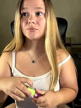 CaramelleSugar  online show from September 26, 5:39 pm