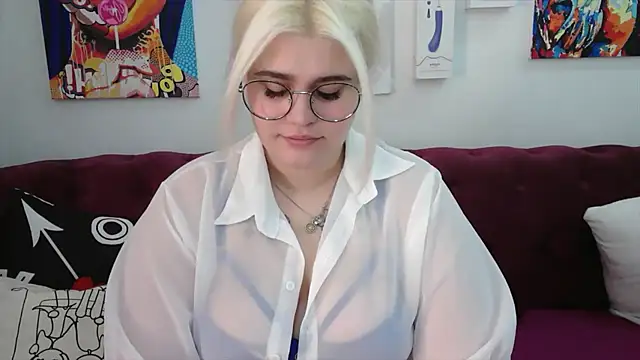 Amber Monro online show from September 25, 1:53 am