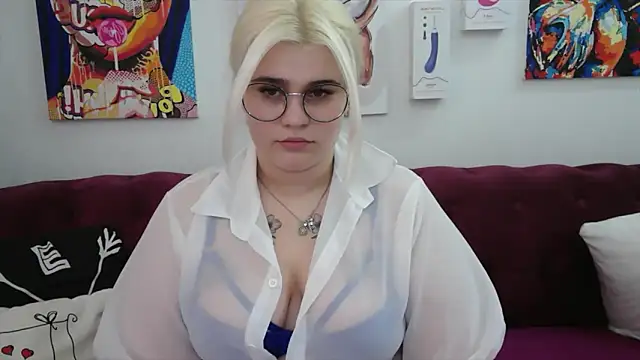 Amber Monro online show from September 26, 2:15 am