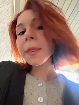 RosieSecret online show from October 18, 8:15 am