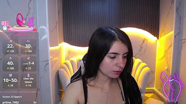 Snapshot of Eilyn_love_b chatting on October 16, 12:50 pm Eilyn love b online show from October 16, 12:50 pm