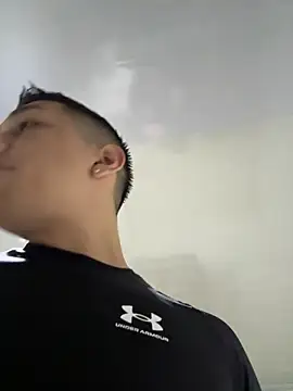 Snapshot of blackbullger_ chatting on October 21, 11:11 am blackbullger online show from October 21, 11:11 am